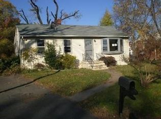 2106 McDonald Rd, Richmond, VA 23222