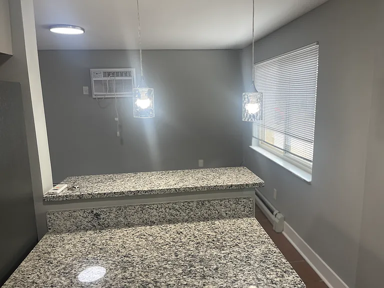 3610 Newton Ave #9 — Photo 7