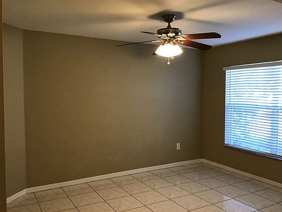 3rd image of 2579 SE Marseille St