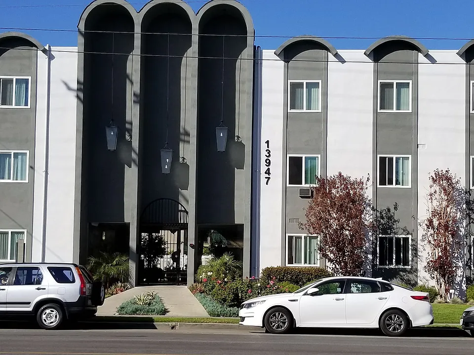 Maison De Michelle Apartments
