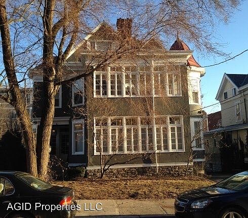 1st image of 1104 Cross Ln APT 5