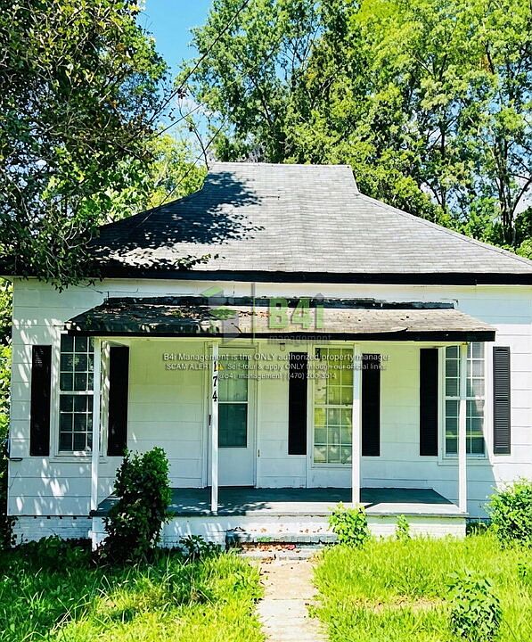 1st image of 114 McGee St