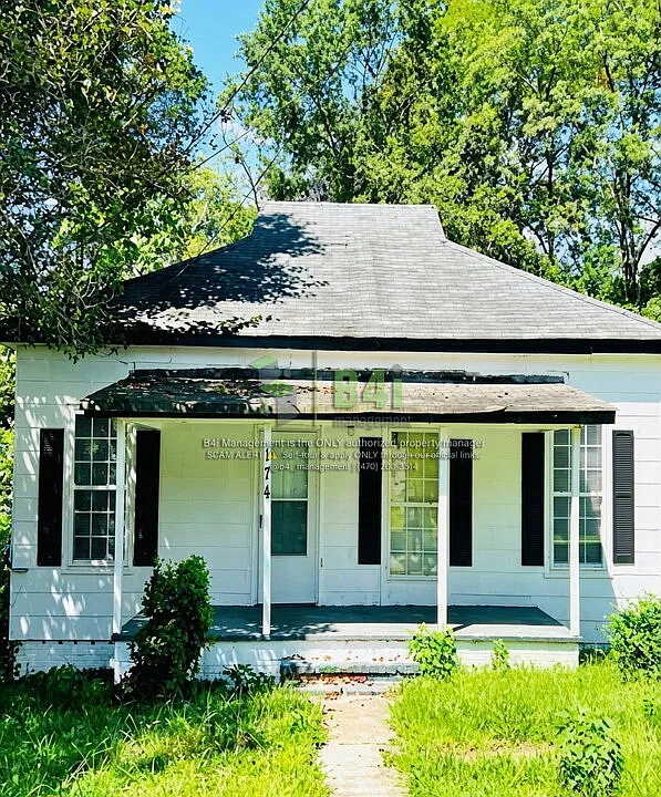 114 McGee St