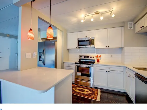 2302 Riddle Ave APT 105, Wilmington, DE 19806