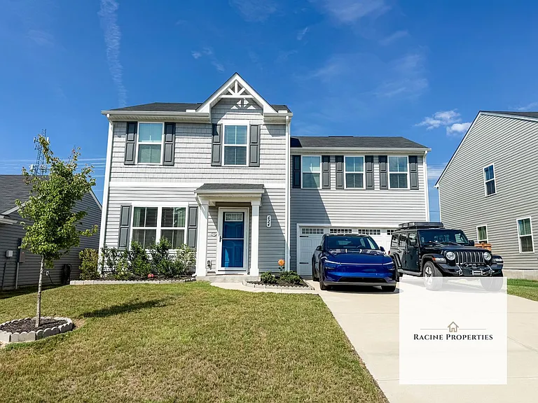 624 Batchomble Ln — Photo 1