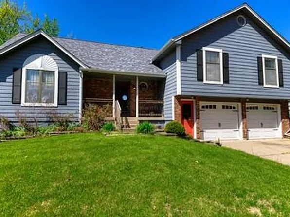 2116 N Dover St, Independence, MO 64058