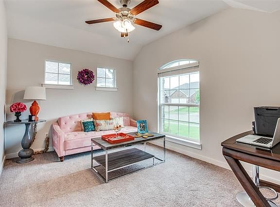 5th image of 6116 Fall Creek Dr