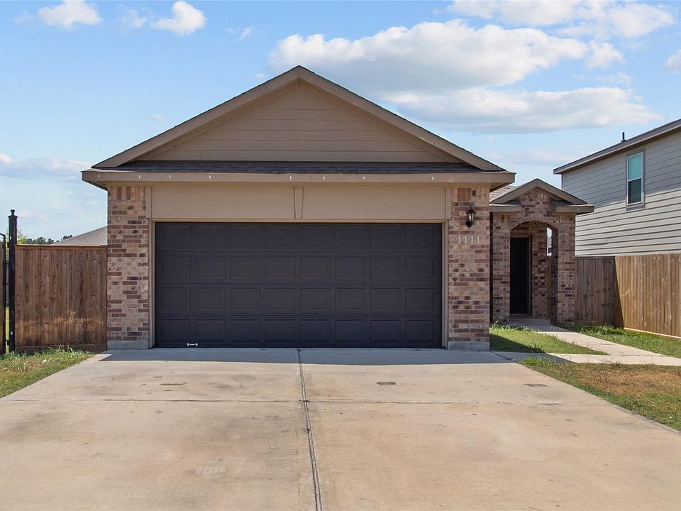 1st image of 1111 Road 5102