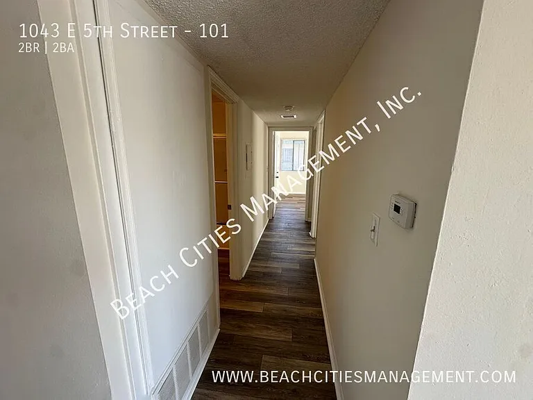 1043 E 5th St #101 — Photo 20