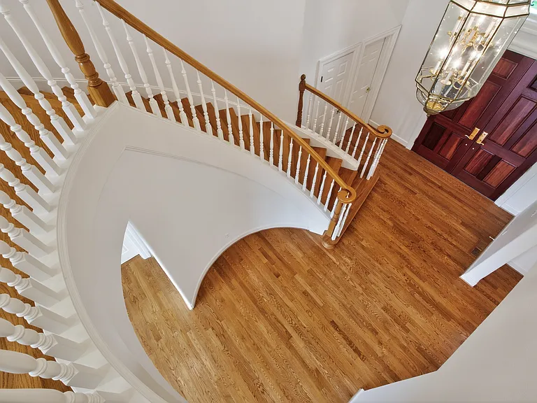 1645 SE Oak Shore Ln #1 — Photo 9