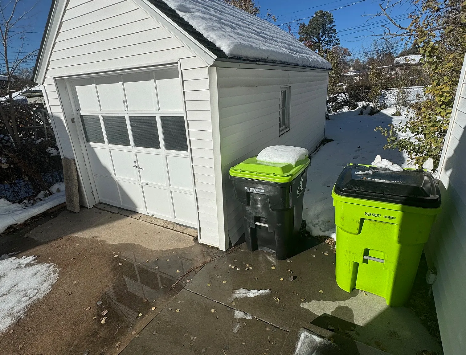 4 bed, 1.5 bath, 1327 sqft, $2,150 — Photo 4