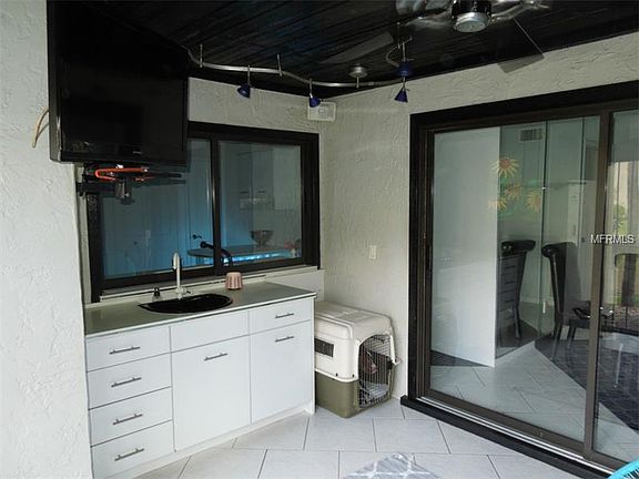 5th image of 13405 Pine Lake Way #A