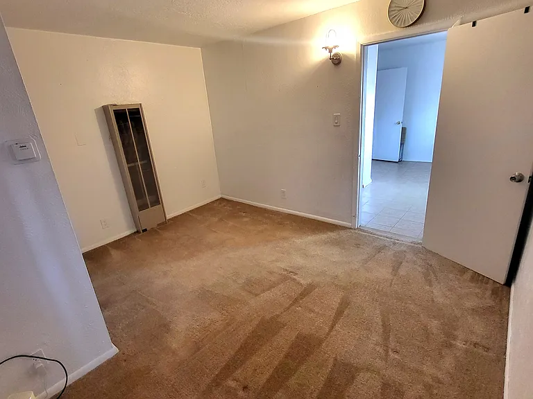 2604 Mesa St SE — Photo 17
