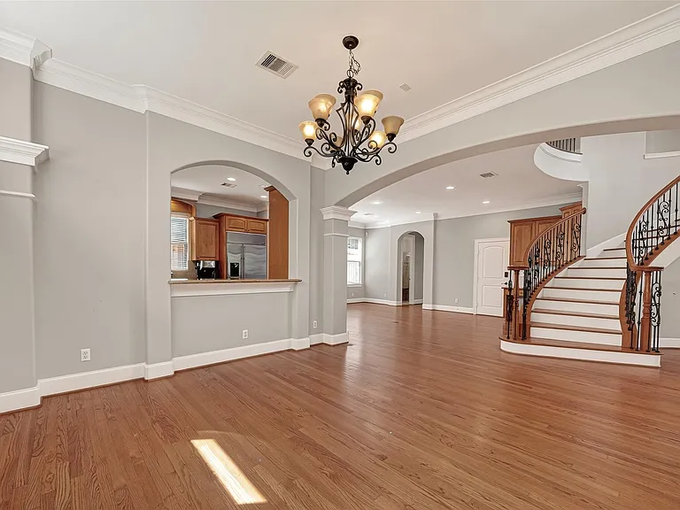 5319 Fayette St — Photo 4