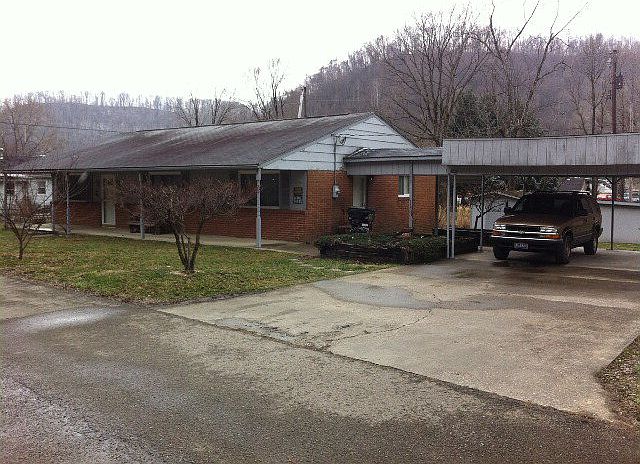 1st image of 2115 Canter Dr