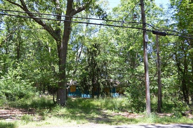 1st image of 856 Bowman Rd