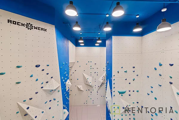 Rented by The KCI Group | media 30