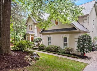 7133 Cobble Creek Dr, Matthews, NC 28104