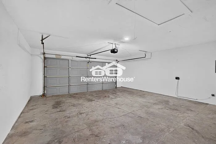 3945 Spoonwood Ln — Photo 35