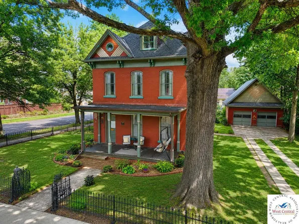 522 W 7th St, Sedalia, MO 65301