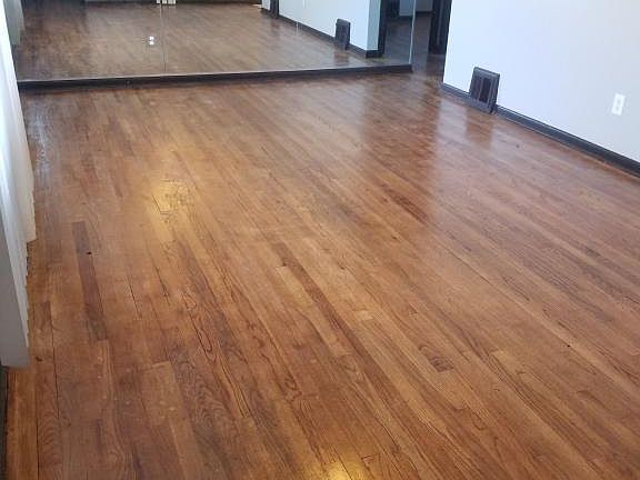 3rd image of 5797 Knox Blvd