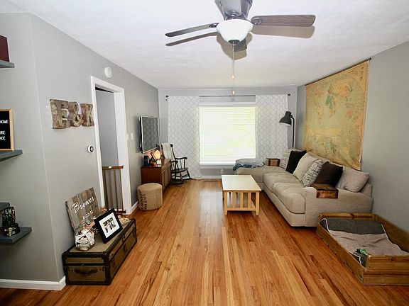 4th image of 1335 Terrace Dr