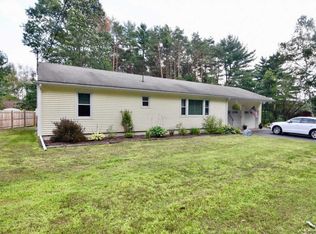 92 Mountain Rd, Gansevoort, NY 12831