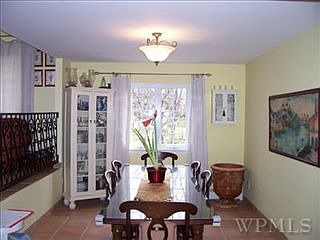 5th image of 51 Northrop Ave