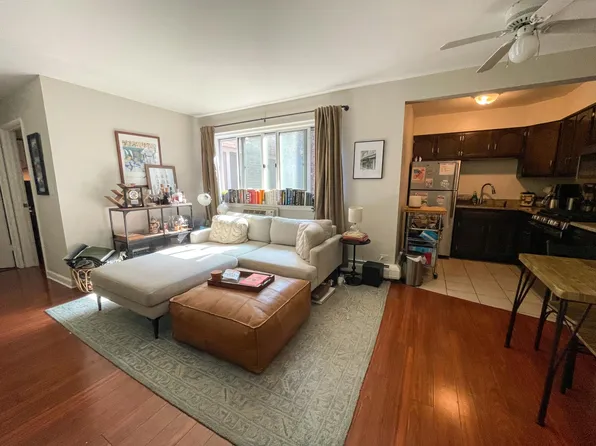 644 W Arlington Pl, Chicago, IL 60614