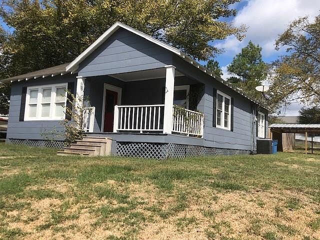 1st image of 222 E Luhn St