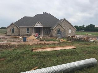 105 Bruce Crandall Ct, Weatherford, TX 76088