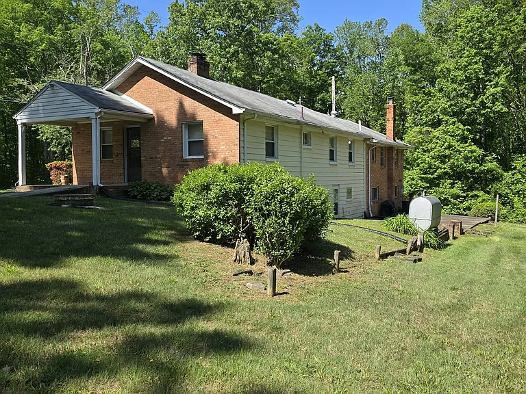 9517 Brock Rd — Photo 27