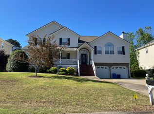 1024 Foxhollow Trl, Canton, GA 30115