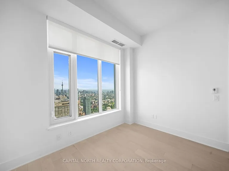 11 Yorkville Ave #5908 — Photo 18