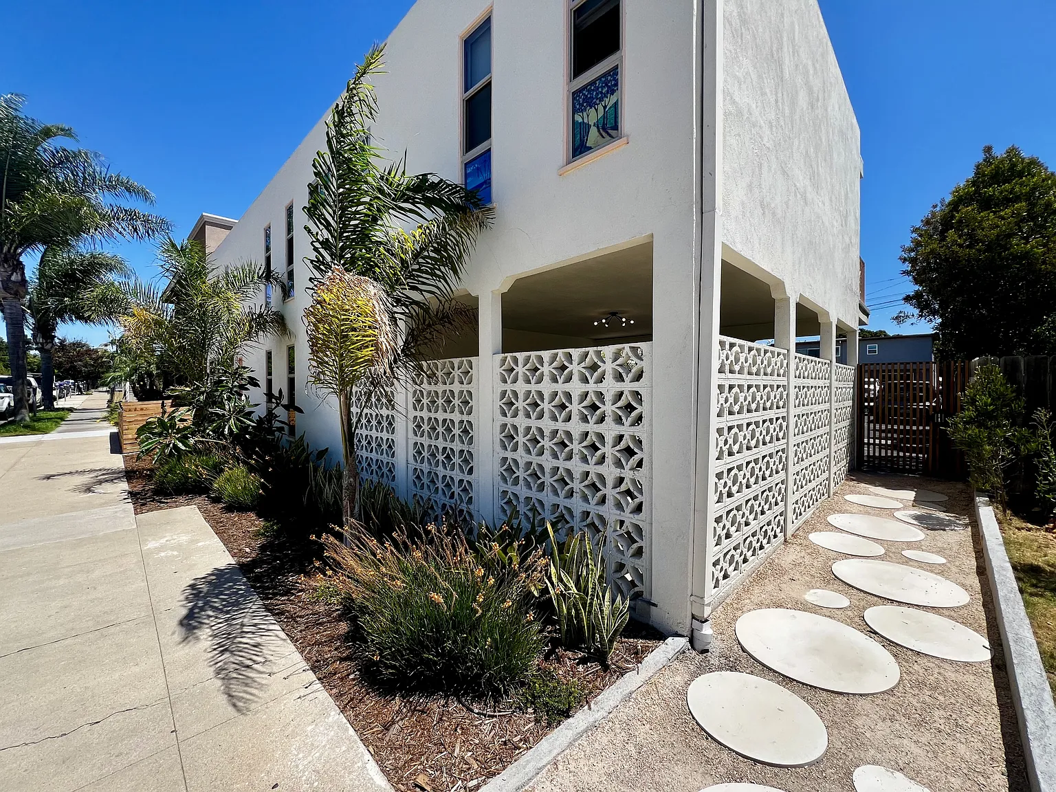 245 Church Avenue - I — Photo 4