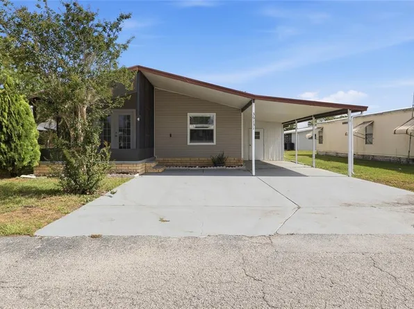 36131 Zinnia Ave, Zephyrhills, FL 33541