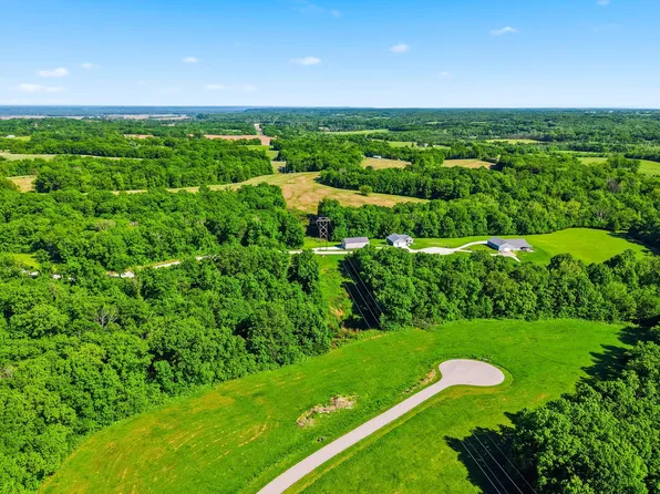 15 Starling Ct, Wooldridge, MO 65287