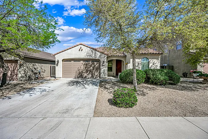 23862 W Gibson Ln — Photo 1