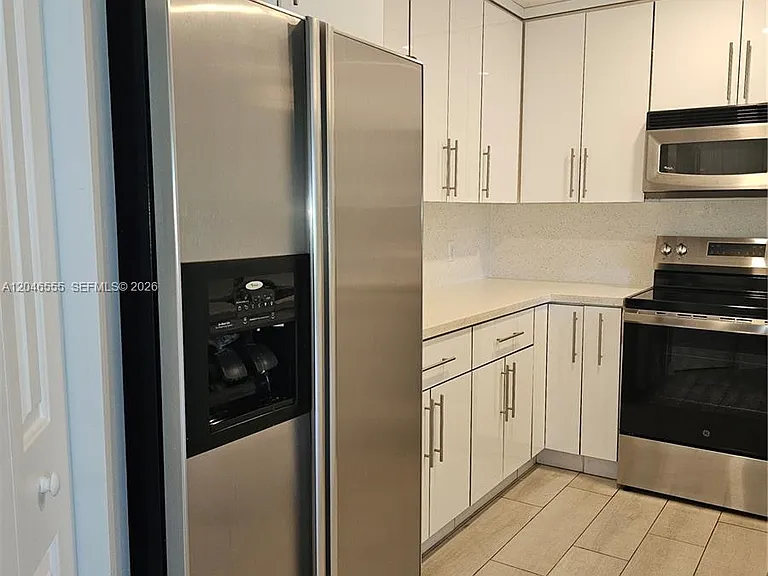 1110 SW 125th Ave #112M — Photo 16