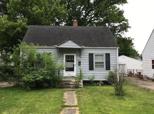 2228 E Converse Ave, Grandview, IL 62702