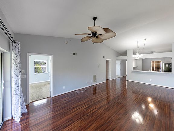 5th image of 3245 Cypress Glen Way