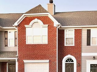 6243 Shoreview Cir, Flowery Branch, GA 30542