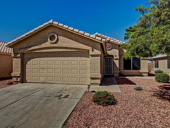 2nd image of 10872 W Monterosa St