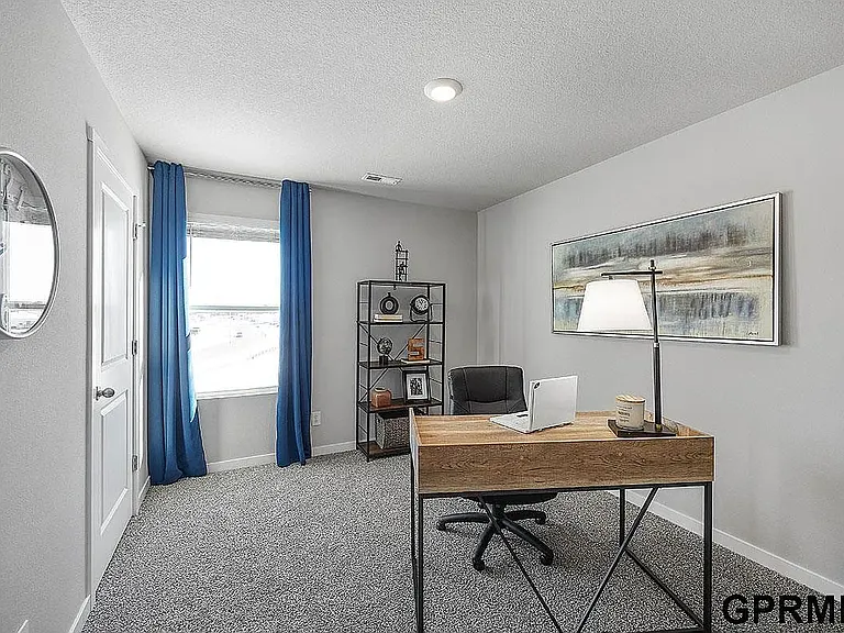 7405 S 204th Ave — Photo 12