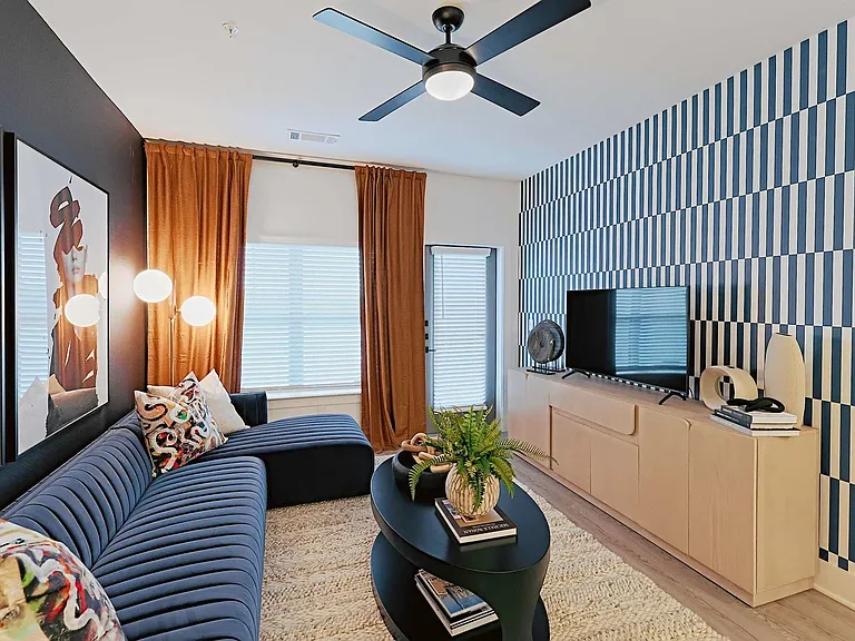 Linz Luxury Living — Photo 103