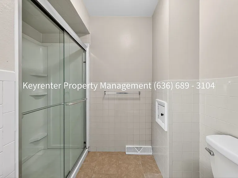 15362 Olive Blvd — Photo 17