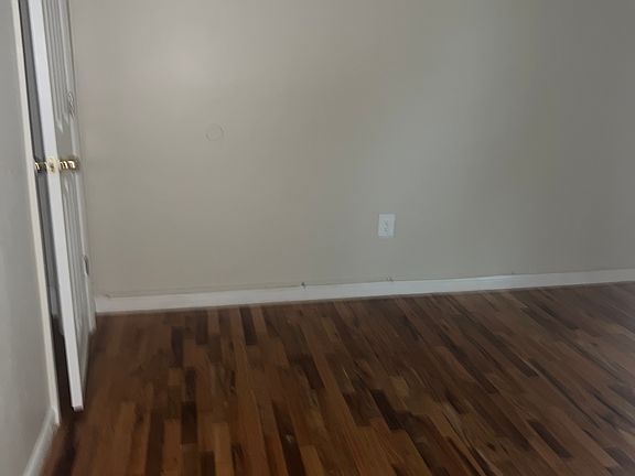 4th image of 94 N 15th St #3