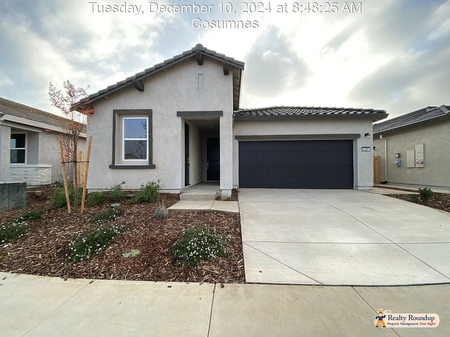 Brand New One Story Home, Includes In-Law Quarters — Photo 1