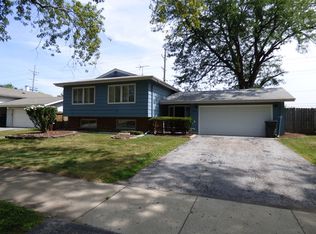 18803 Kings Rd, Homewood, IL 60430