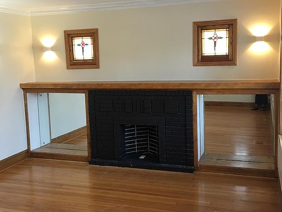 5th image of 1810 Scoville Ave Unit 1